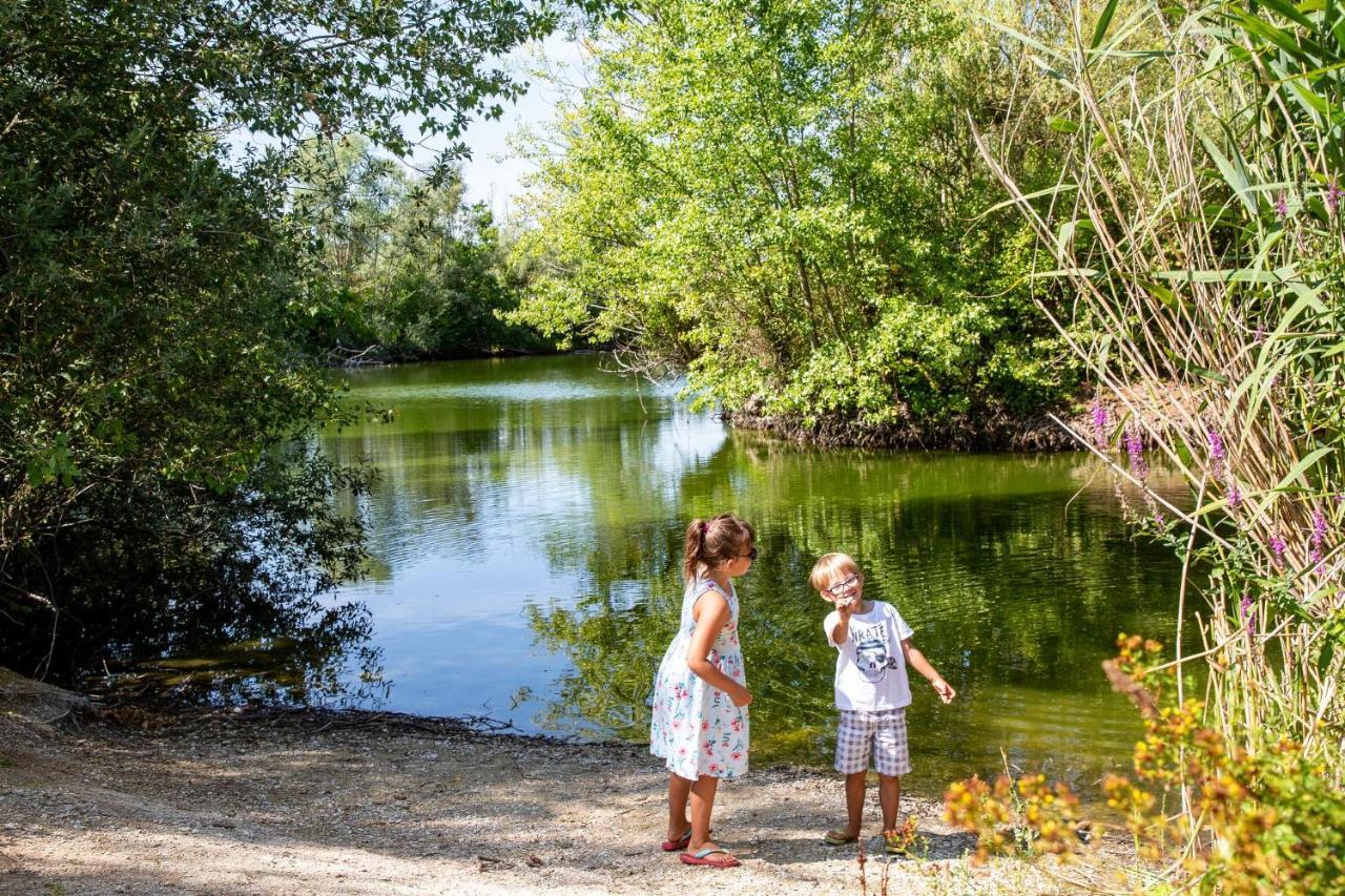 Camping De Chalons-En-Champagne Exterior photo